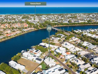 An Elegant Architect-Designed Family Masterpiece