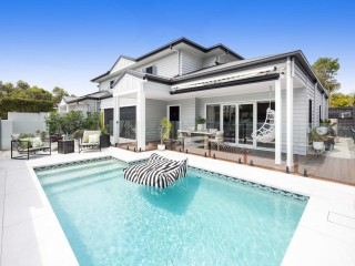 The Essence of Modern Elegance…