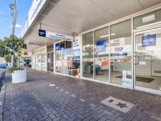 MAIN ROAD OFFICE SPACE IN THE HEART OF CALOUNDRA CBD