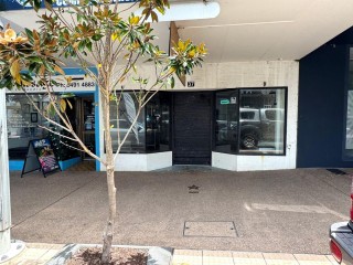 MAIN STREET - RETAIL/CAFE