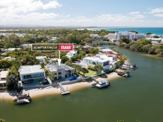Prestige Waterfront Living & Lifestyle