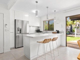 Tranquil Modern Living in Noosaville's Coveted 'Kurrambah' Complex