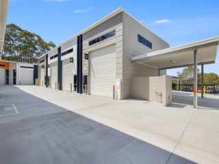 FOR LEASE - CALOUNDRA WEST INDUSTRIAL 