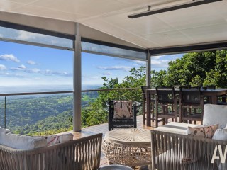 Unparalleled Views, Ultimate Privacy & Effortless Living!