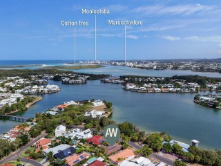 Balinese-Inspired Sanctuary by the Lake