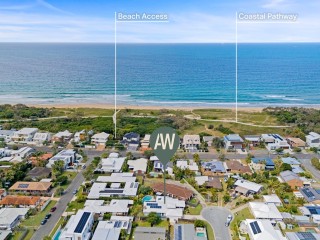 A Rare Coastal Sanctuary, Just One Block From the Beach