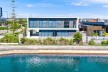 EXQUISITE DESIGNER RESIDENCE, MOMENTS TO MARINA PRECINCT