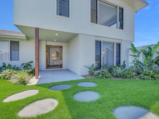 Unique Dual Living on 750m² Just Minutes to Mooloolaba Beach